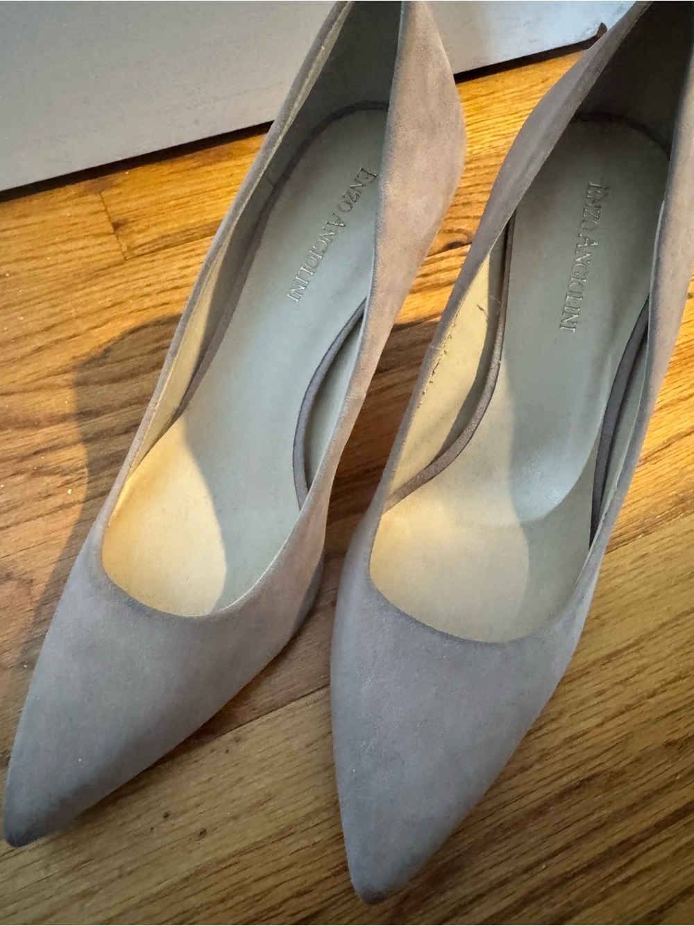 Enzo Angiolini taupe suede pointed-toe pumps size 9